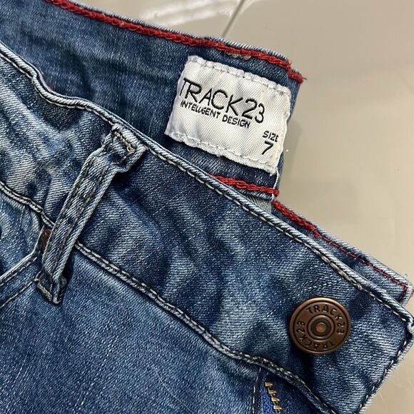 Track 23 Denim Ripped Skinny Jeans Size 7 - Picture 2 of 3